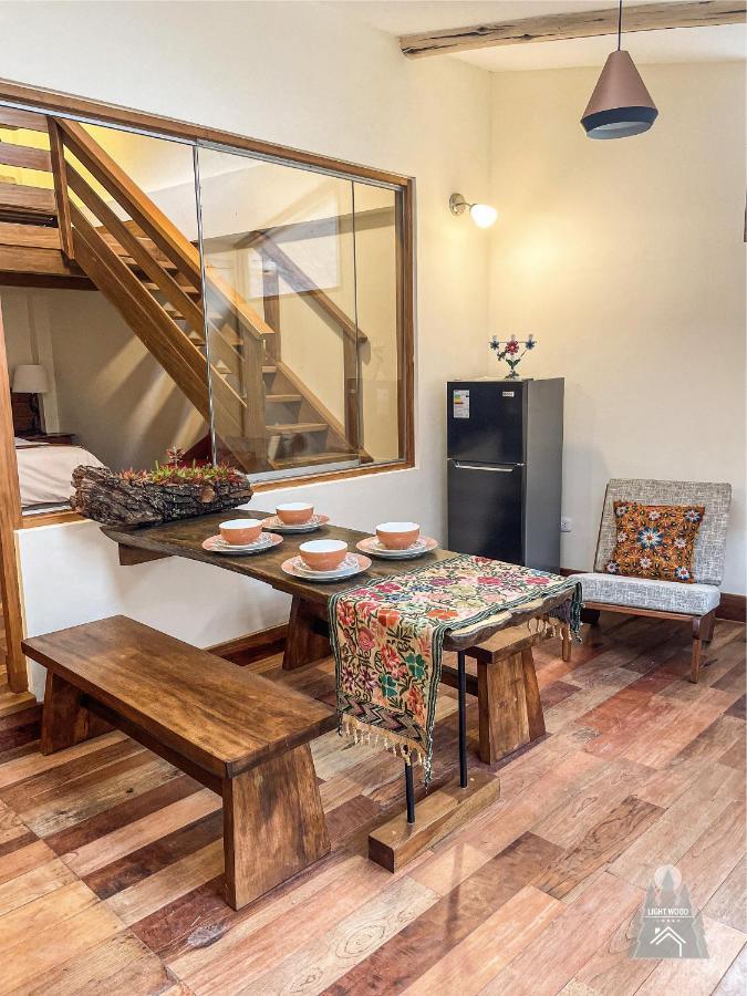 Light Wood Hotel Calca Ngoại thất bức ảnh